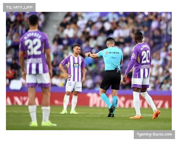 大连英博主场表现强势 末轮迎战海港或成争冠变数 大连英博主场表现强势 末轮迎战海港或成争冠变数