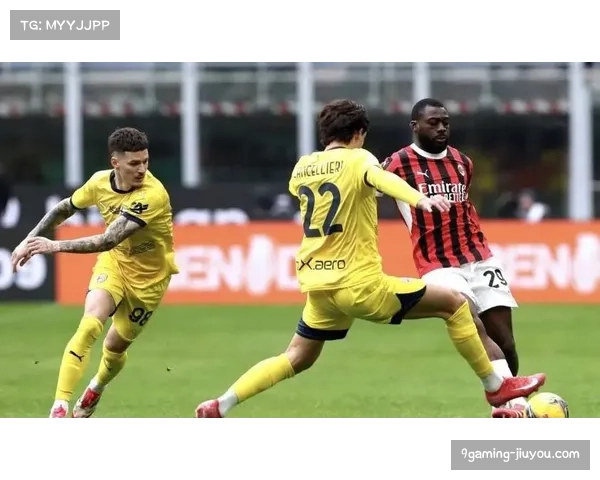 AC米兰客场两球领先遭帕尔马逼平 意甲争冠形势再生悬念 AC米兰客场两球领先遭帕尔马逼平 意甲争冠形势再生悬念